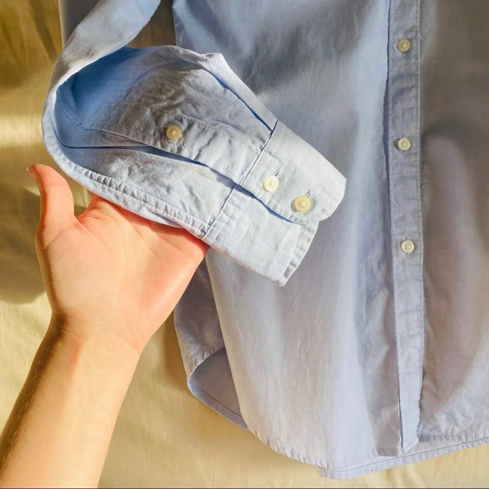 GAP Fitted Boyfriend Shirt - Picture 4 of 5